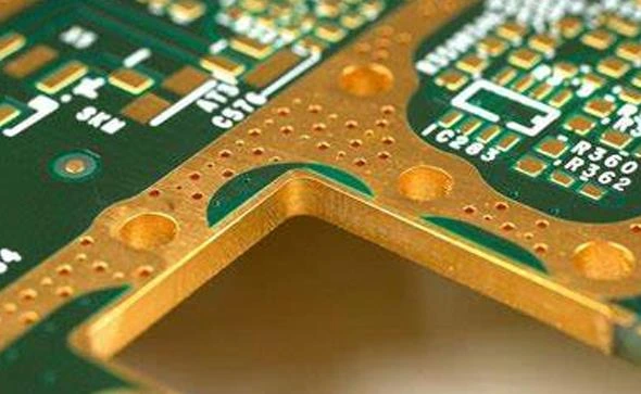 برد متالیزه چیست؟